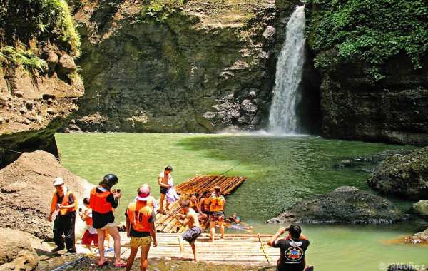 du-lich-mao-hiem-laguna-philippines