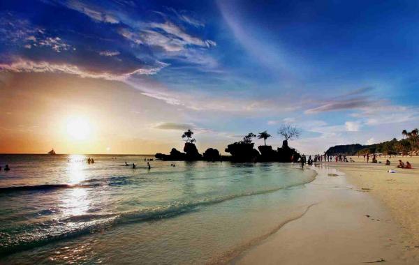 tour-du-lich-dao-boracay-philippines