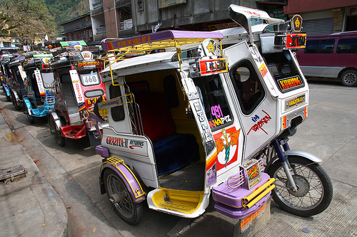 ban-do-dat-nuoc-philippines-xe-tricycle