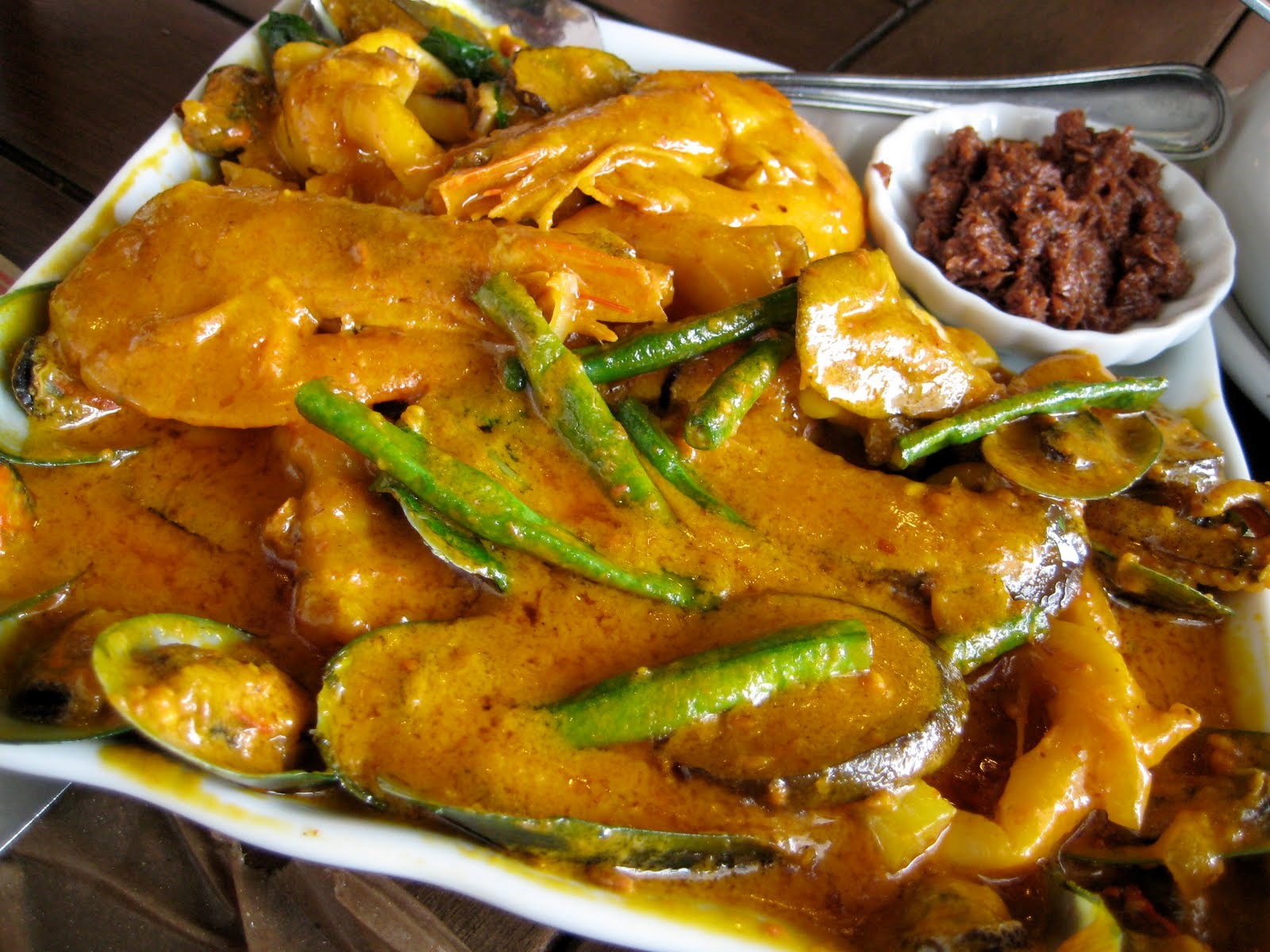 mon-kare-kare-clark-philippines