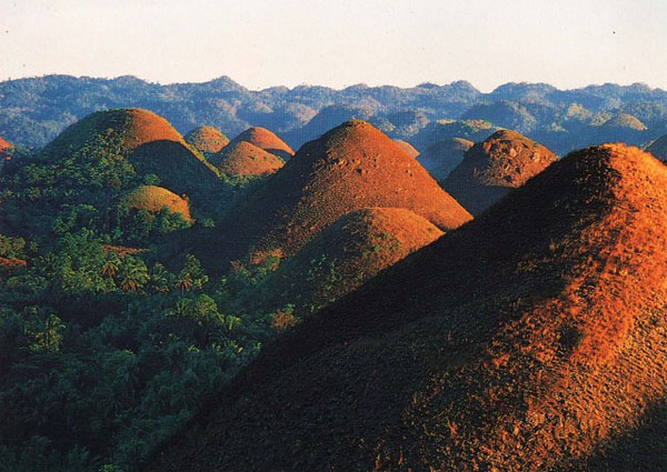 ngon-doi-socola-bohol-philippines